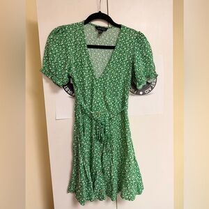 New look women’s green  Floral Dress xs